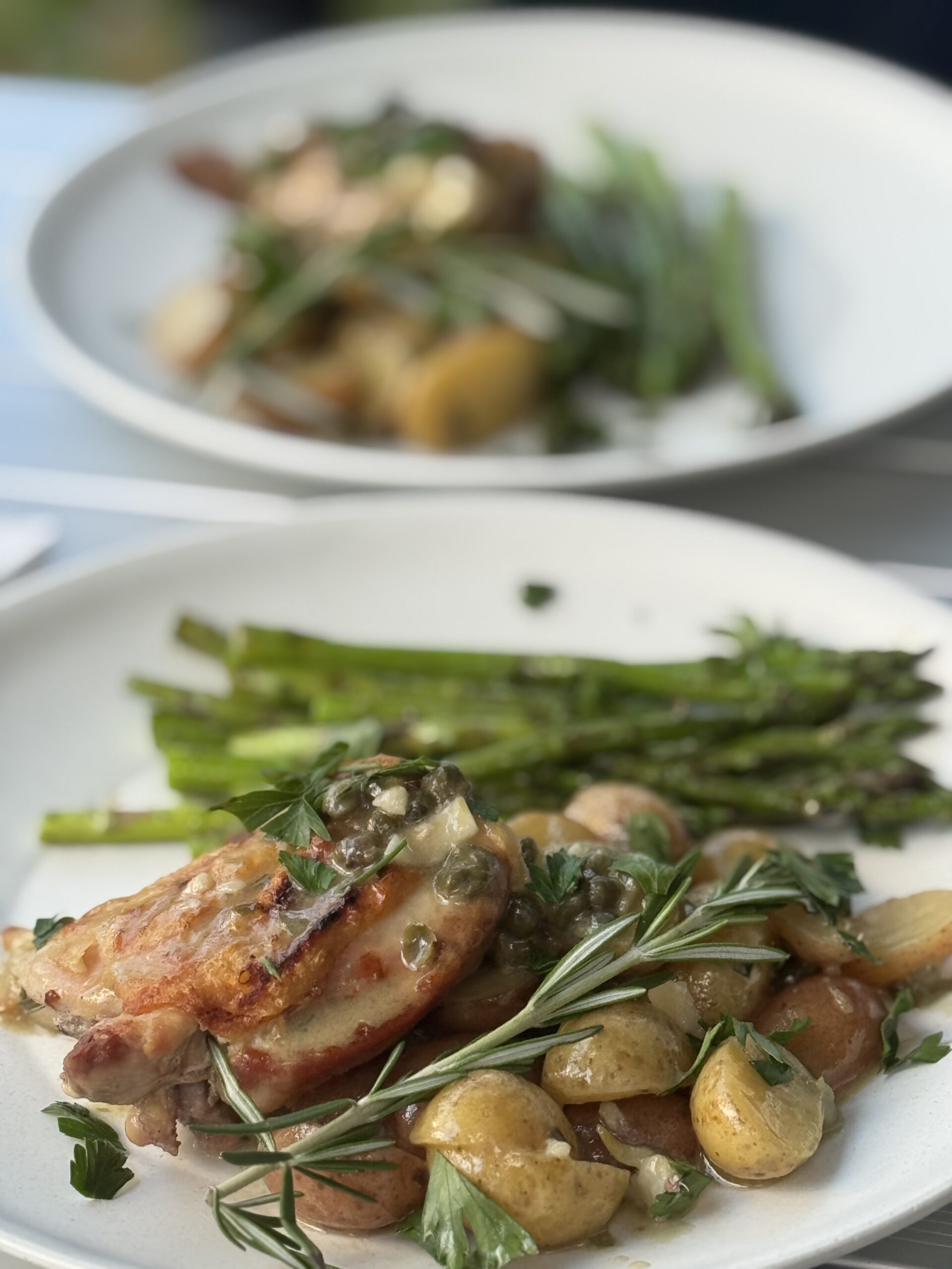 Delicious Cast-Iron Roman Chicken with Potatoes